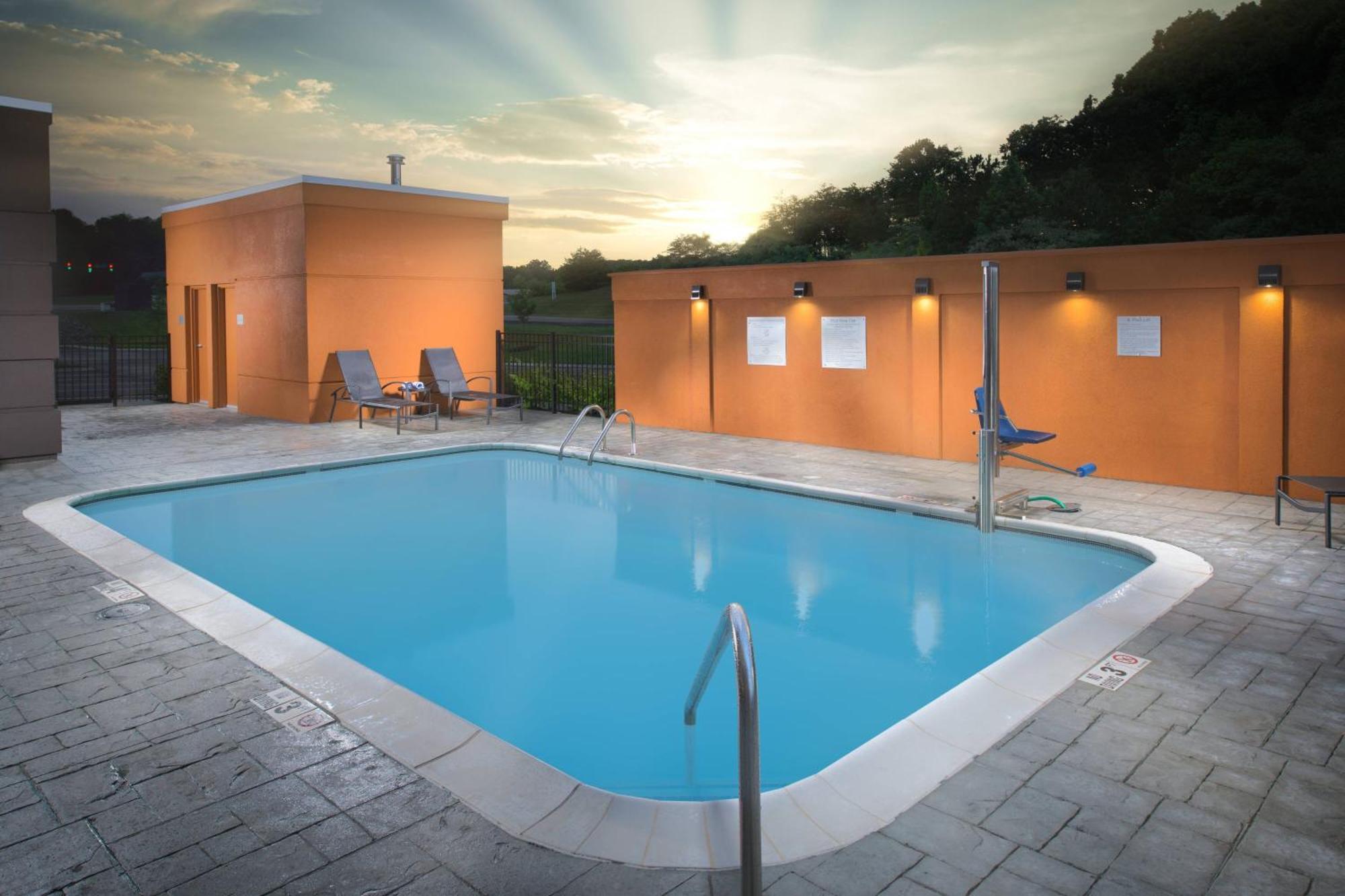 Fairfield Inn & Suites By Marriott Athens Exteriör bild